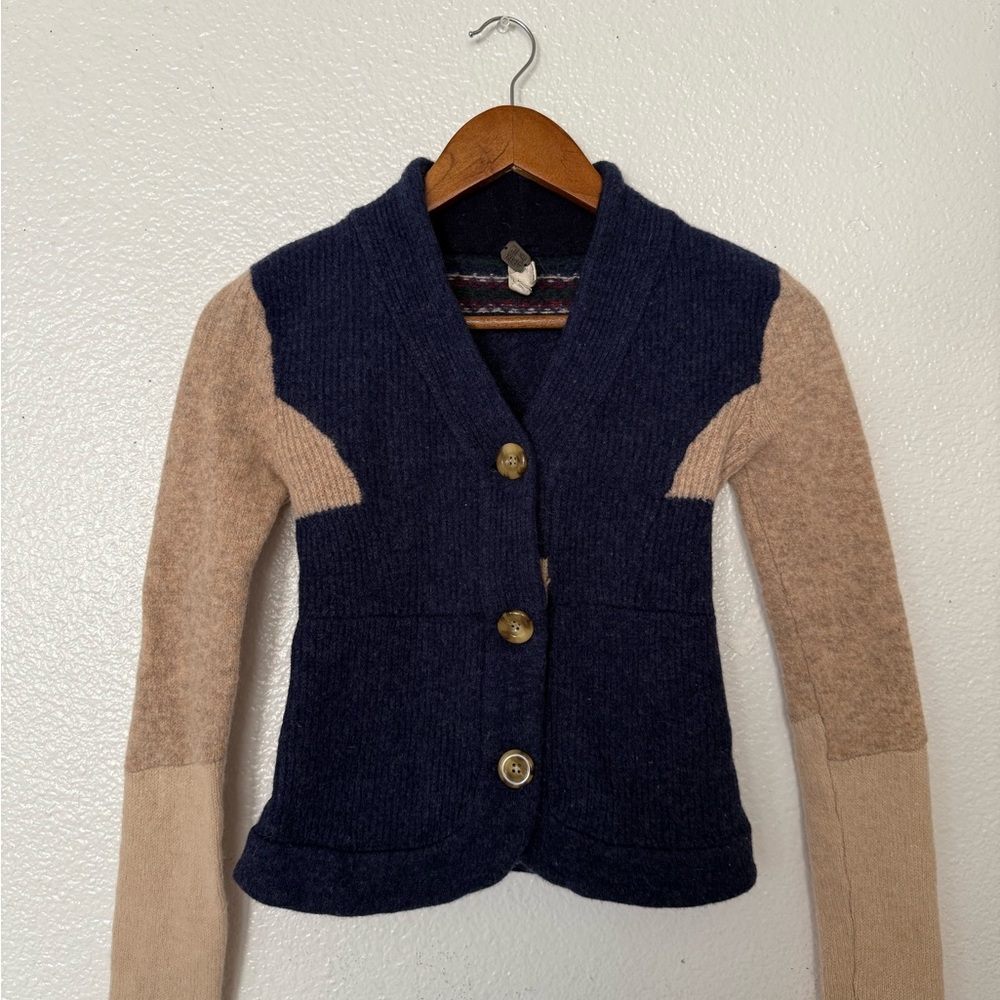 We The Free Navy and Beige wool Knit Sweater size SP Botton
